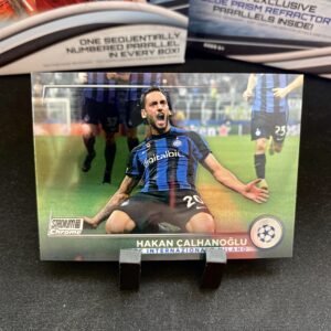 HAKAN CALHANOGLU >> BASE (N.34)- Stadium Club Chrome 2022/23